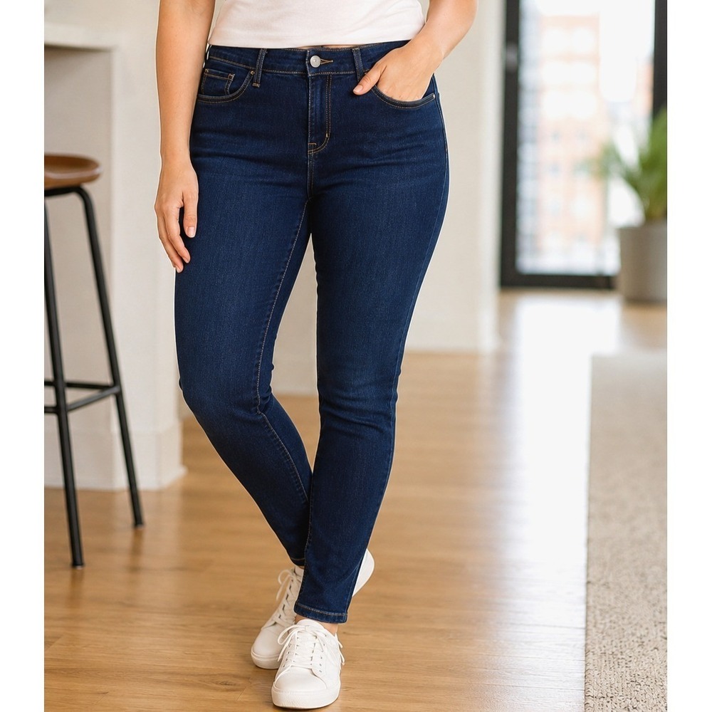 Old Navy Rockstar Super Skinny Jeans Womens Size 12 Mid Rise Dark Wash Blue